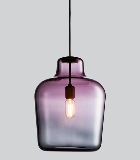 Zwei Norweger gestalteten diese multifuktionale Leuchte in den subtilen Farben des skandinavischen Nachthimmels