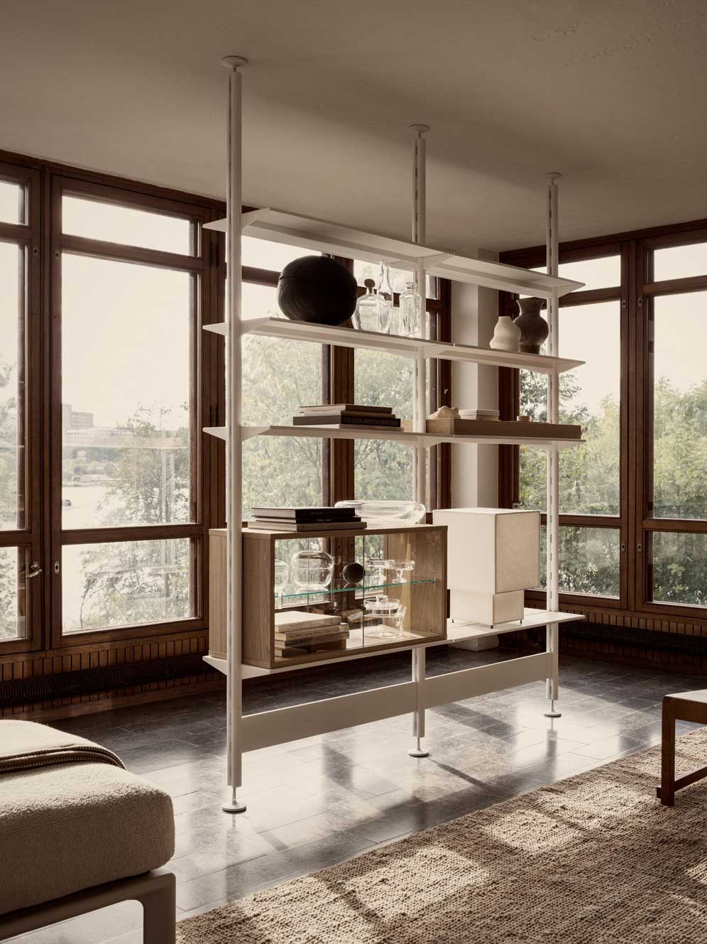 Transparente Ergänzung für das Regalsystem von String Furniture