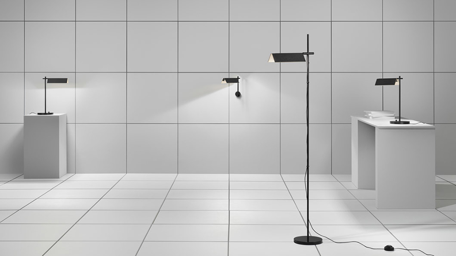 Die Leuchte von Snøhetta besteht aus LED-Streifen, Birkenfurnier und einem Klavierscharnier