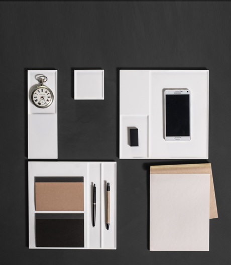 Alles in Ordnung! Die neue Kollektion von Behältern zum Aufbewahren des italienischen Badmöbelherstellers antoniolupi.