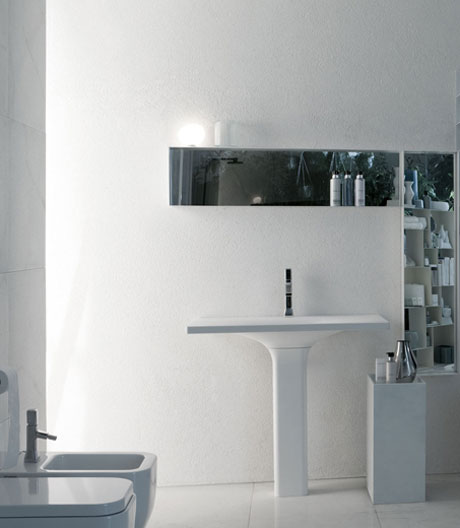 Hightech-Materialien fürs Badezimmer vom italienischen Hersteller Kos.