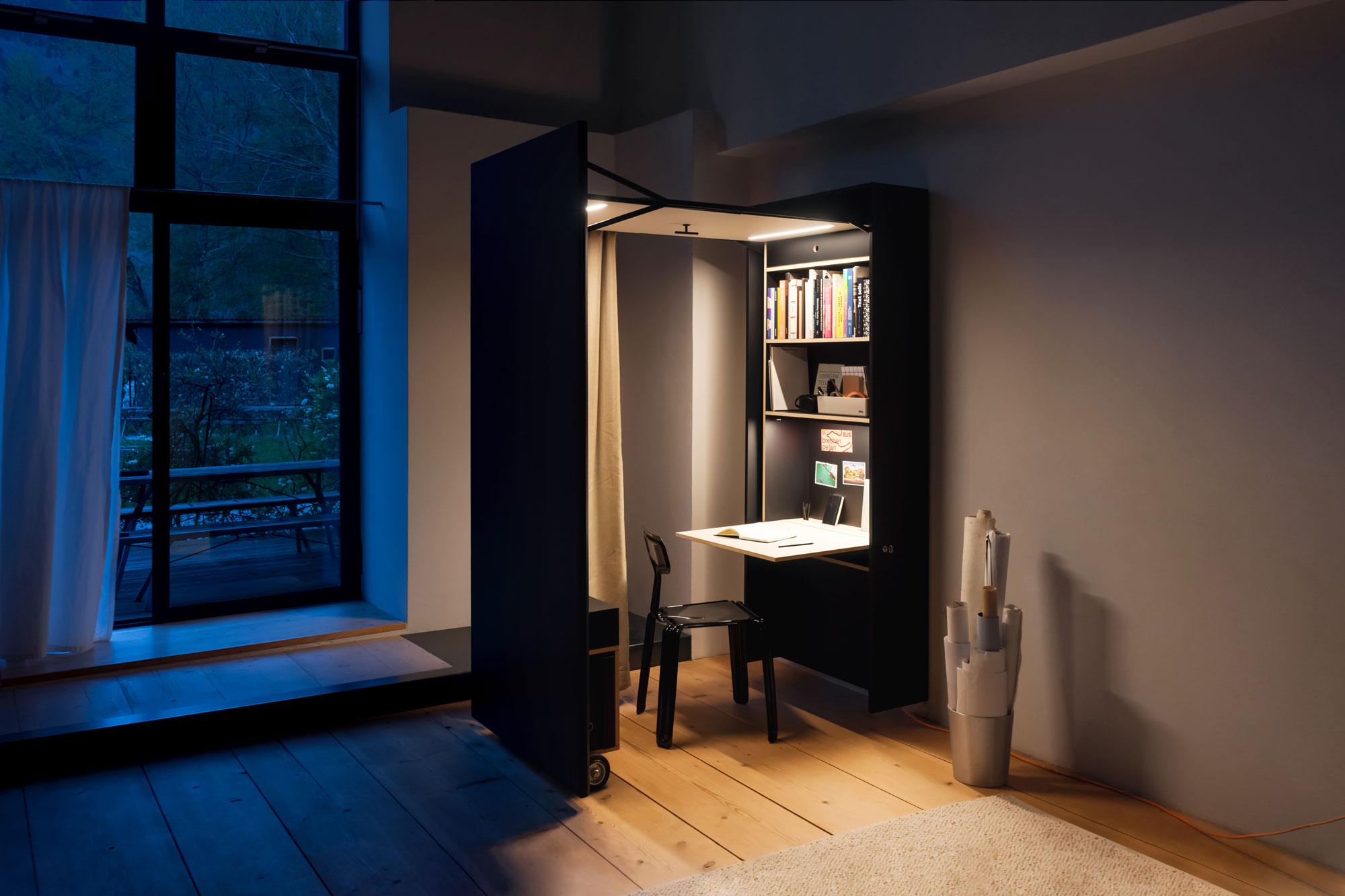 Ungewöhnlicher Sekretär von Nils Holger Moormann