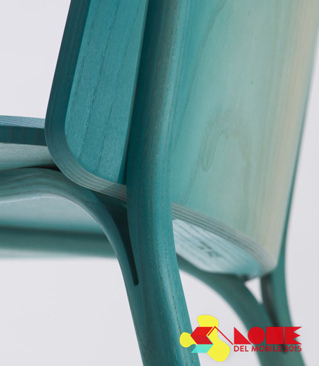 Erst gespalten, dann gebogen: Stuhlprogramm des Pariser Designers Ari Levy.