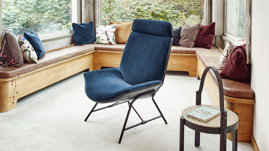 Weg mit wuchtigen Polstern und schweren Gestellen: Monica Förster räumt den Wohnraum auf