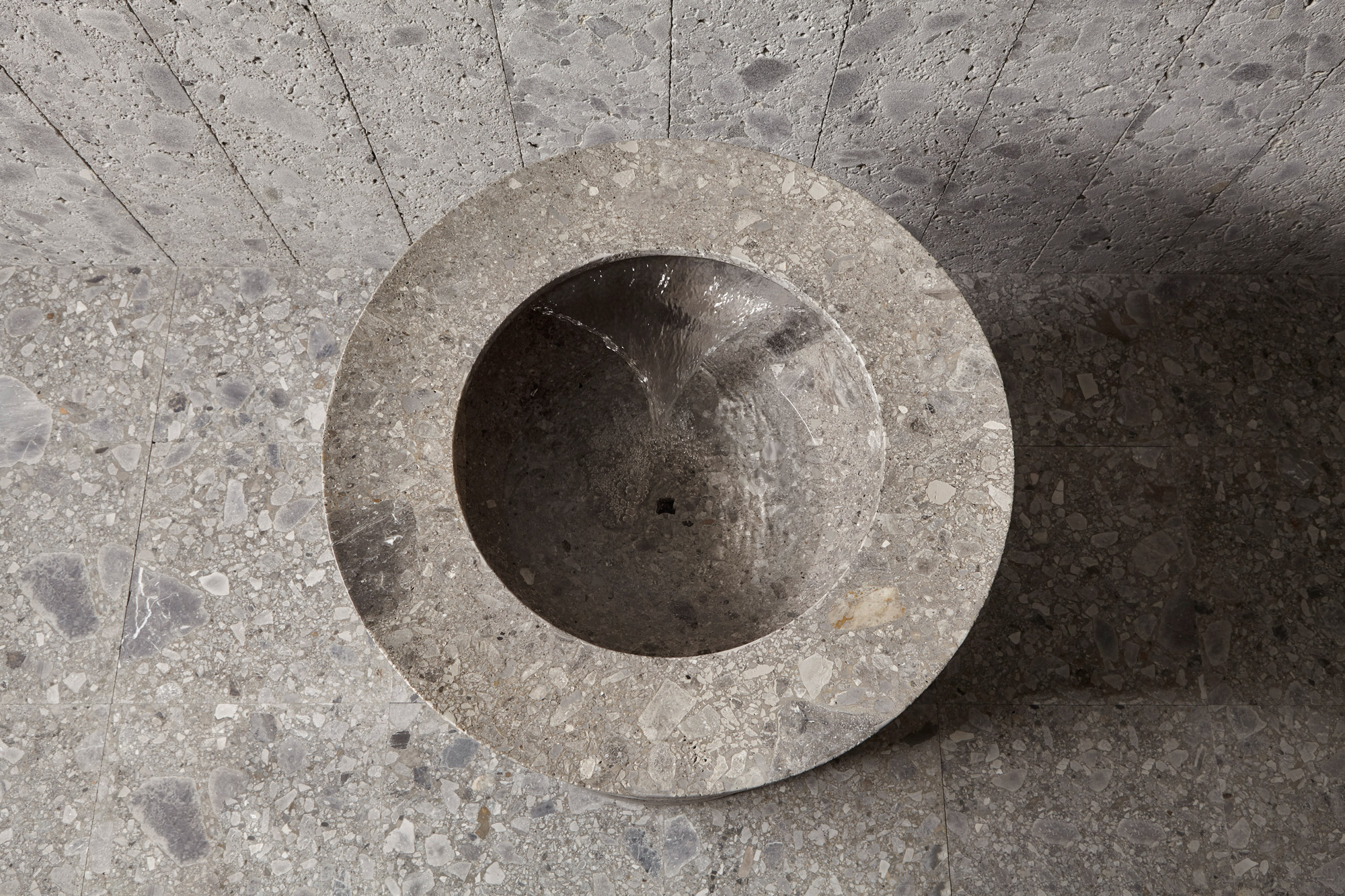 Skulpturales Waschbecken von Giorgio Rava für Antoniolupi