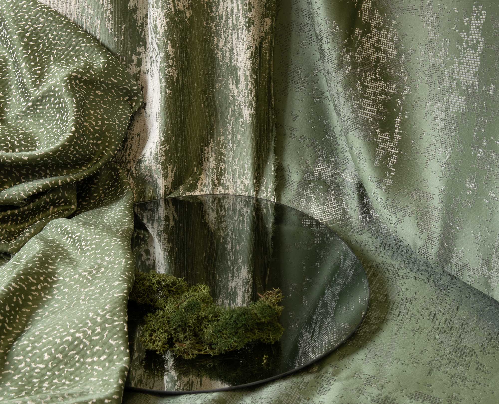 Dekorationsstoffe mit Jacquardmustern von Delius