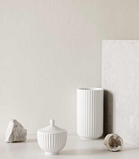 Trend Re-Edition! Vasen, Bonbonnieren und Leuchten eines dänischen Porzellanherstellers