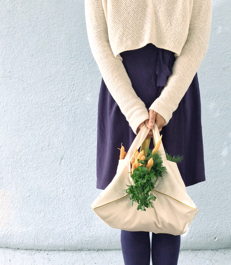 Robuste Transportwunder von Shujan Bertrand für Wein, Baguette oder Blumensträuße.
