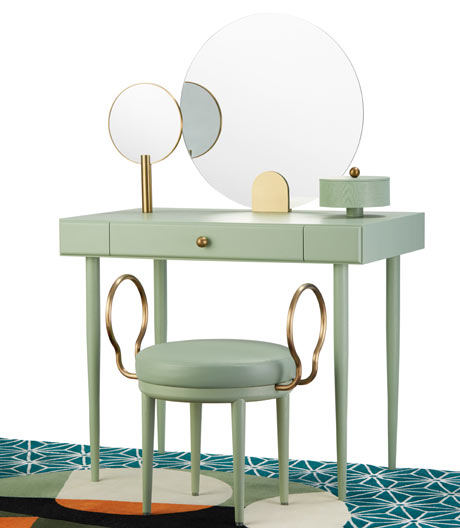 Dieser Schminktisch von Dariel Studio für sein Label Maison Dada heißt wie das Alter Ego von Marcel Duchamp.