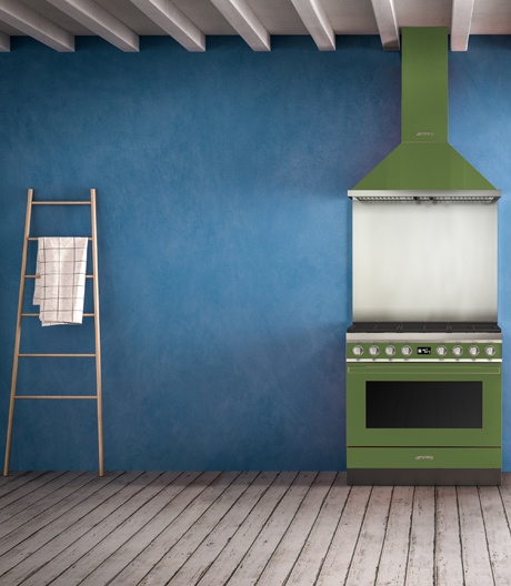 Smeg hat eine Kollektion von Kochzentren lanciert, bei der technisch avancierte Features auf gute Gestaltung treffen