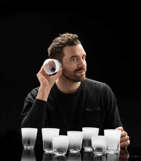 Nebel ins Glas bringt die italienische Manufaktur Nason Moretti mit diesem Entwurf von Matteo Zorzenoni.