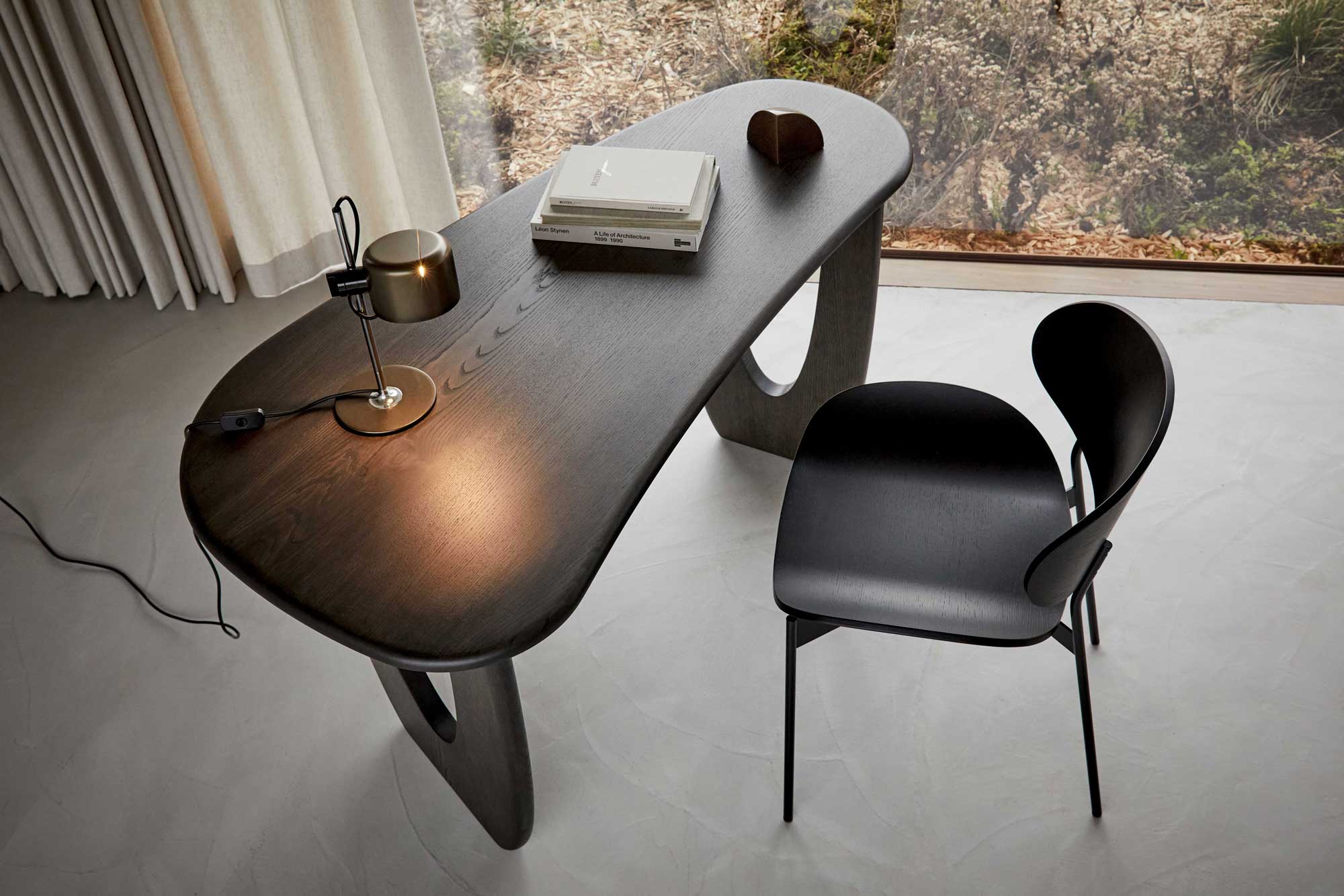 Organisch geformter Schreibtisch von Gil Coste für more