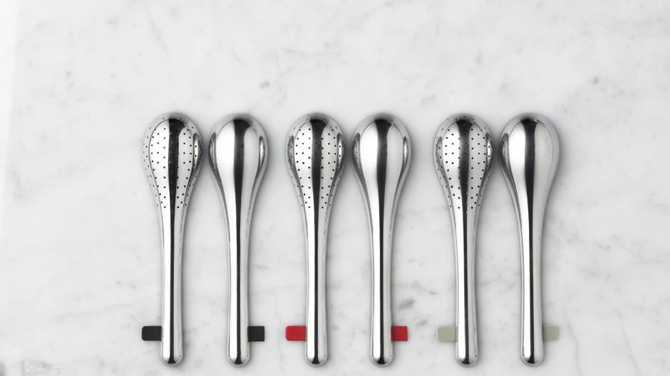 Tee-Accessoire mit Doppelfunktion vom Berliner Designstudio Murken Hansen.