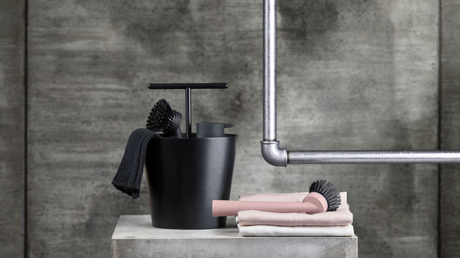 VE2 hat Utensilien entworfen, mit denen die Spüle zur Designzone wird.