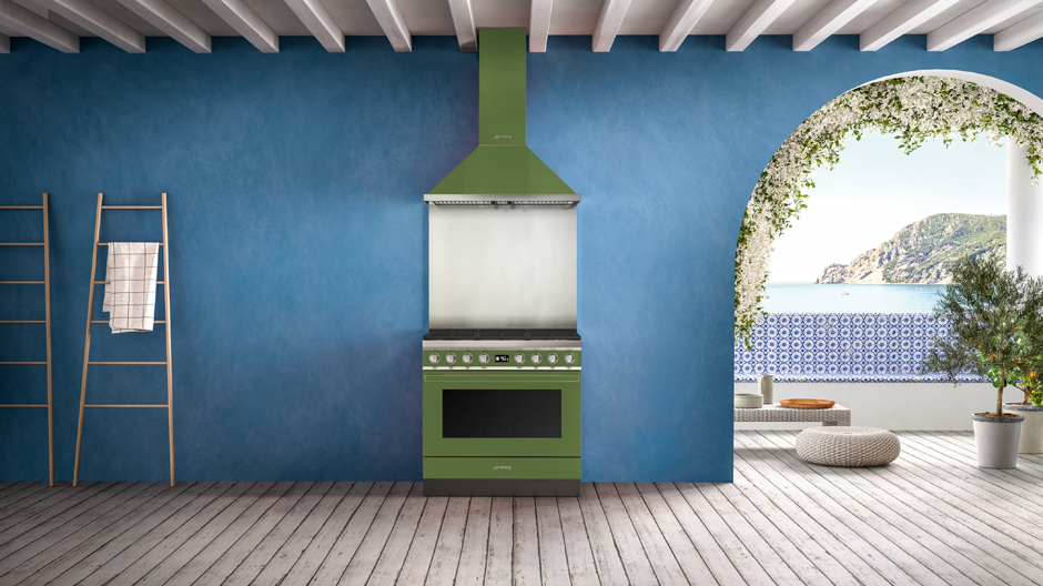 Smeg hat eine Kollektion von Kochzentren lanciert, bei der technisch avancierte Features auf gute Gestaltung treffen