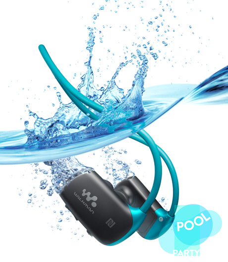 Der kabellose und wasserdichte Player von Sony bringt den passenden Soundtrack aufs Ohr.