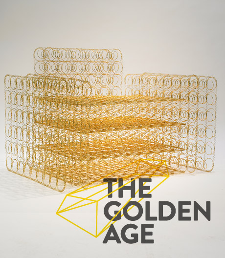 Sessel mit Geschichte: Die vergoldeten Matratzensprungfedern haben eine kriegerische Vergangenheit