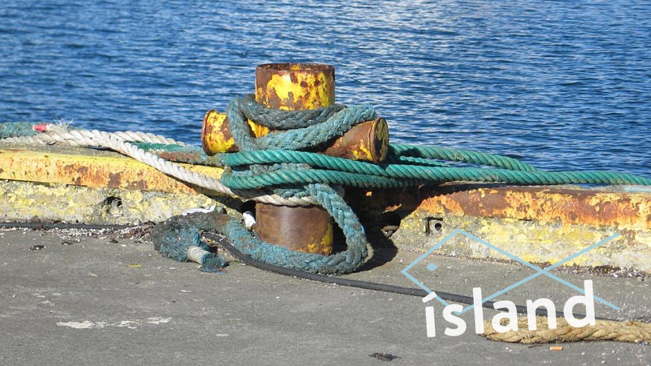 Kutter-Kult: Anna Thorunn hat sich beim Gestalten ihrer Leuchte von der alten Fischerei-Tradition Islands inspirieren lassen.