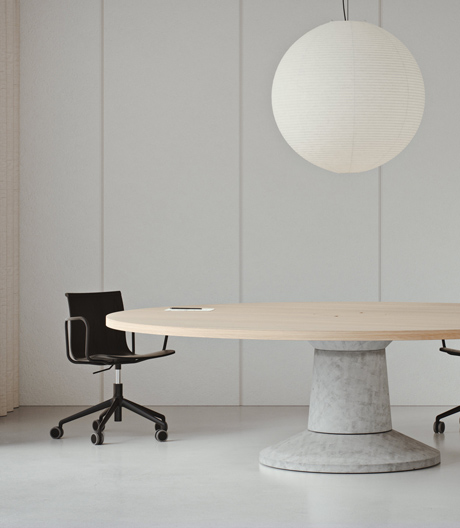 Für mehr Kommunikation: Tisch von Designer Chris Martin für Massproductions