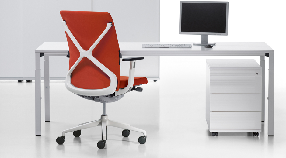 Ob Workbench oder Einzelarbeitsplatz: Das Tischsystem von Sedus macht alles mit