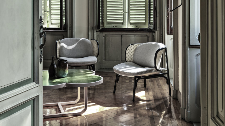 Gebogenes Holz und Wiener Geflecht: Sessel von Chiara Andreatti für Gebrüder Thonet Vienna
