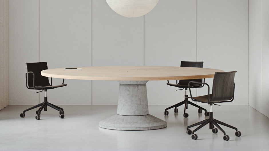 Für mehr Kommunikation: Tisch von Designer Chris Martin für Massproductions