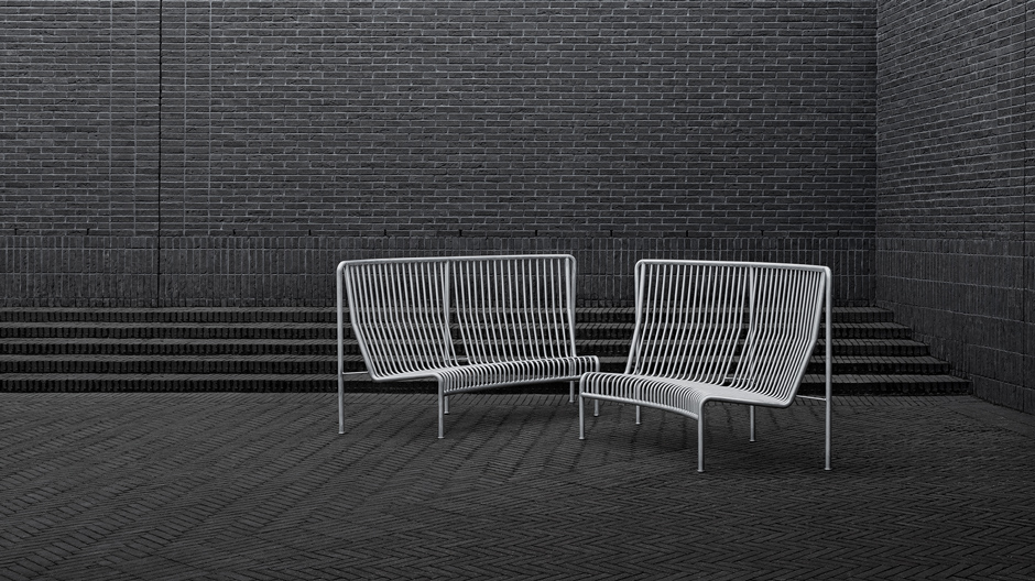 Ein leichtes, stapelbares Sofa für den Außenbereich von Massproductions