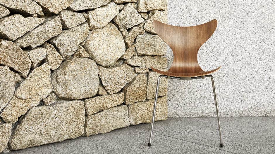 Neuauflage des Stuhls von Arne Jacobsen zum 50. Jubiläum