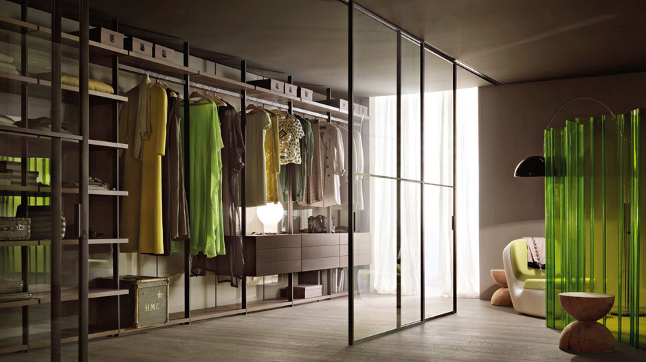 Basis für die Begleiter des Alltags: ein begehbarer Kleiderschrank von Piero Lissoni