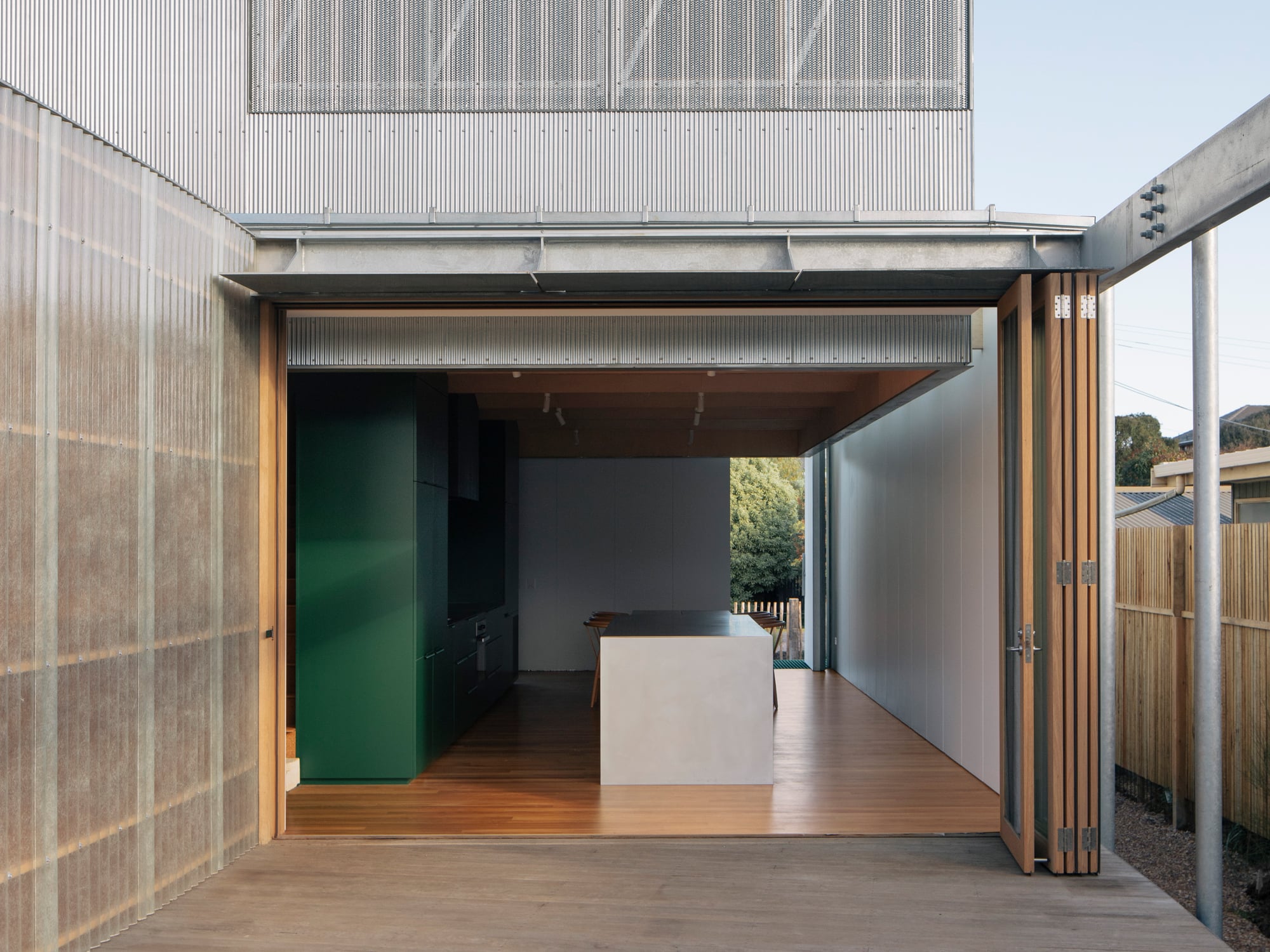 Wohnhaus von Office MI-JI Architects im australischen Barwon Heads