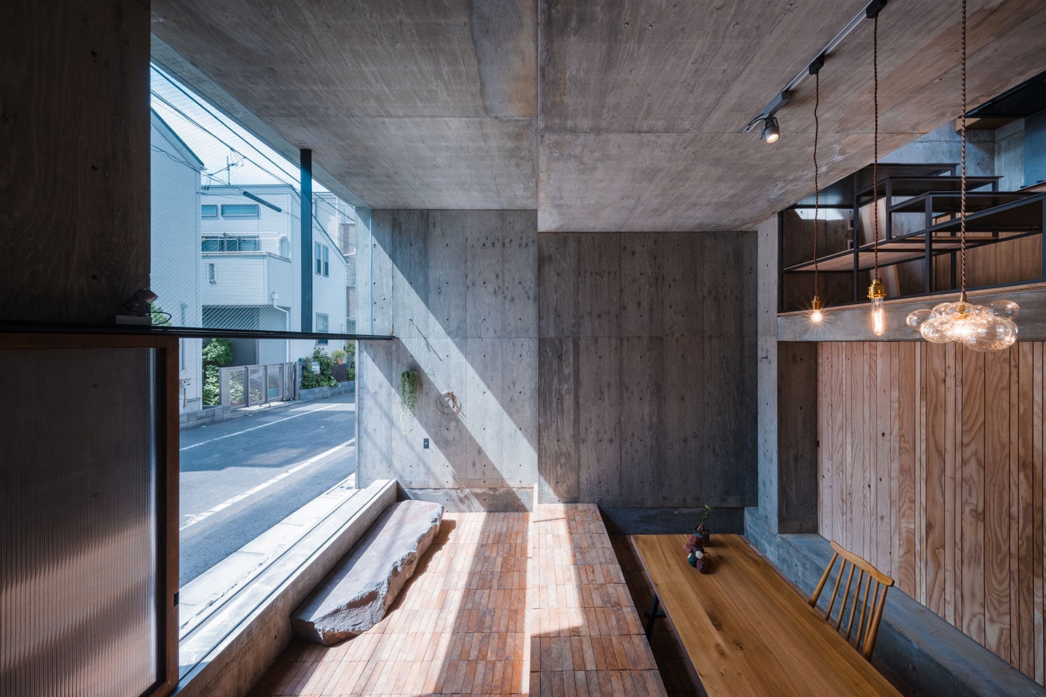 Treppauf, treppab und hoch hinaus in Tokio