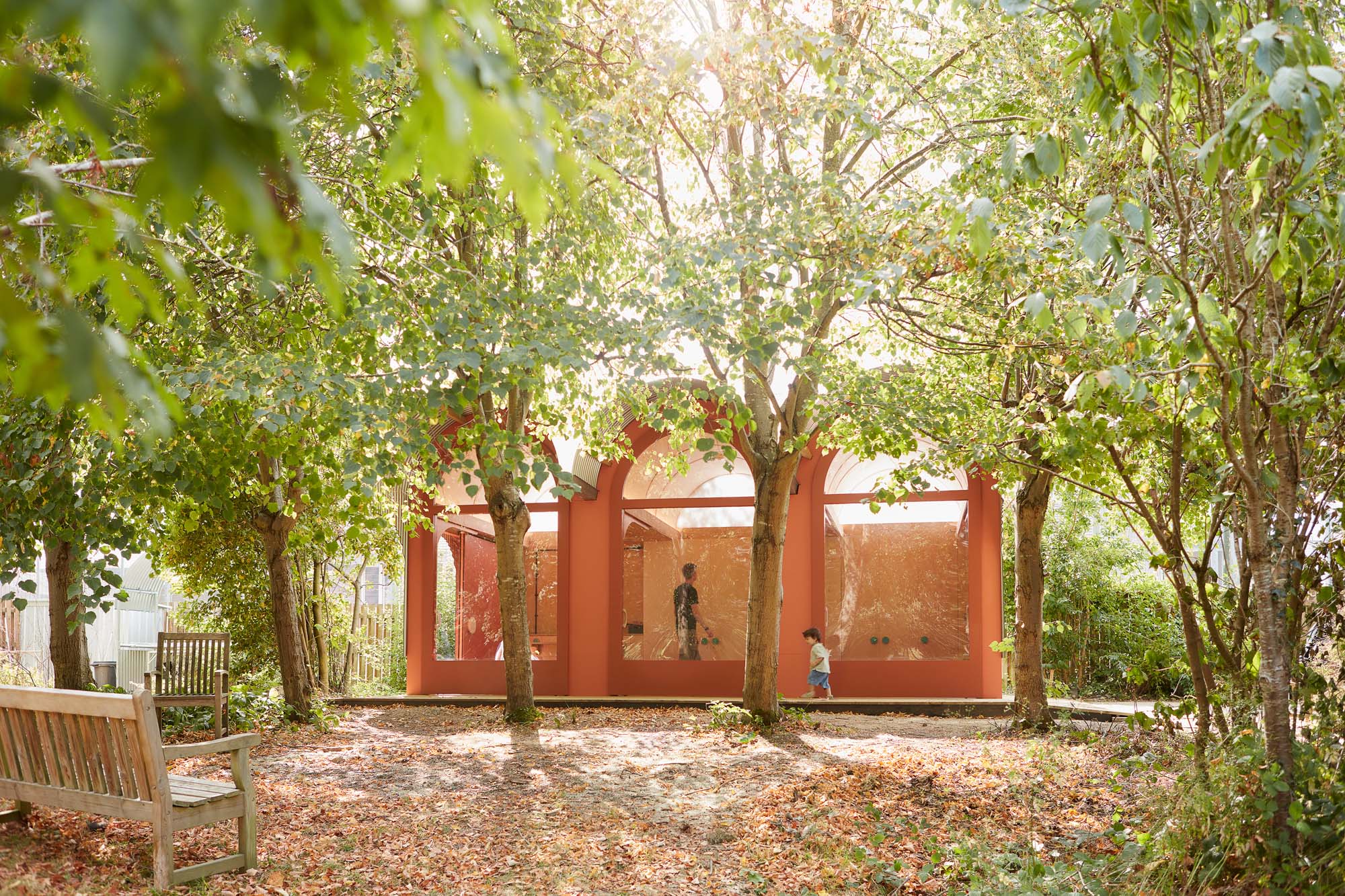 Beweglicher Pavillon für das Londoner Chase Farm Hospital von BAT Studio
