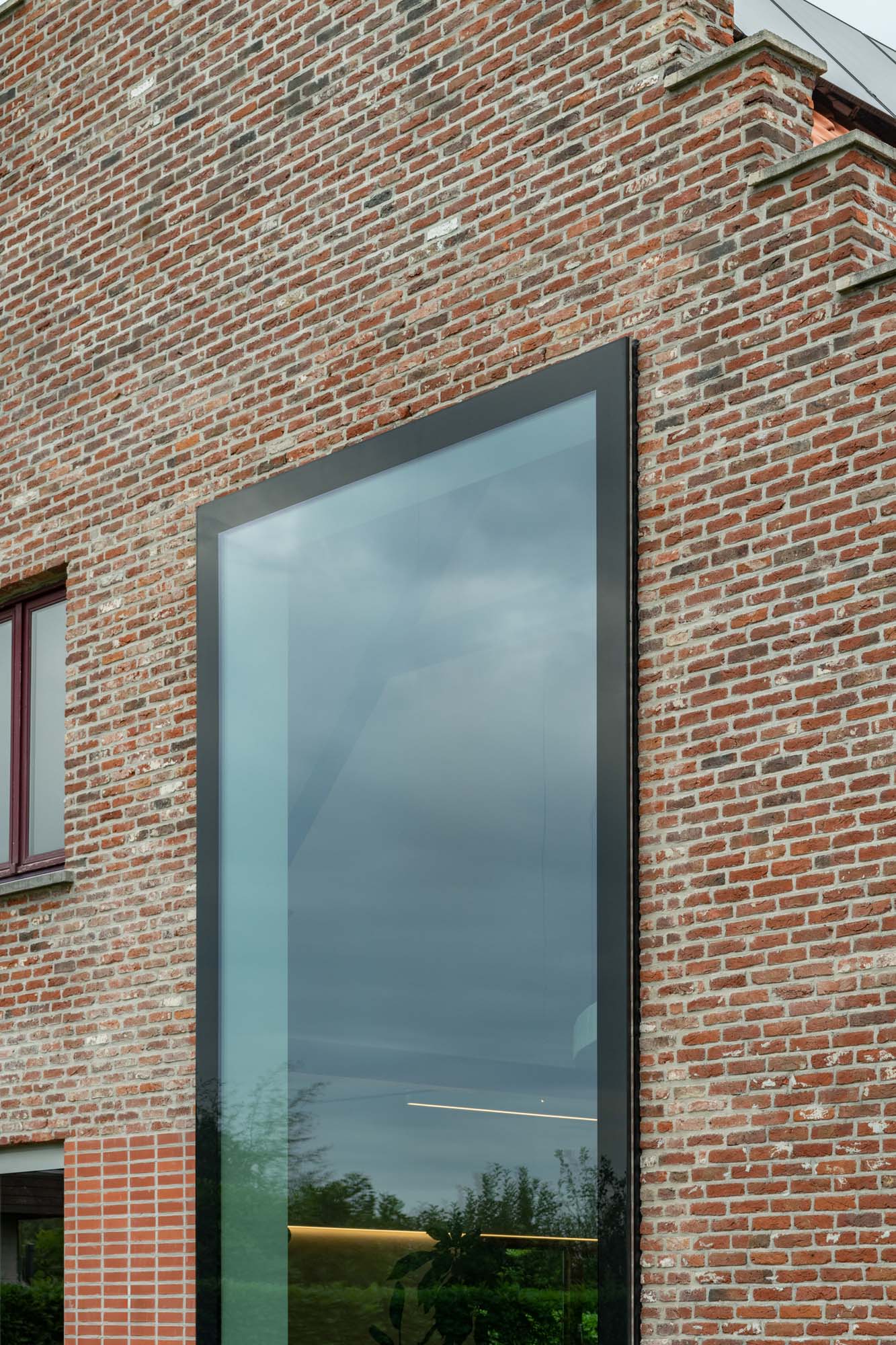 Umbau in Ostflandern: Objekt Architecten im Dialog zwischen Tradition und Moderne