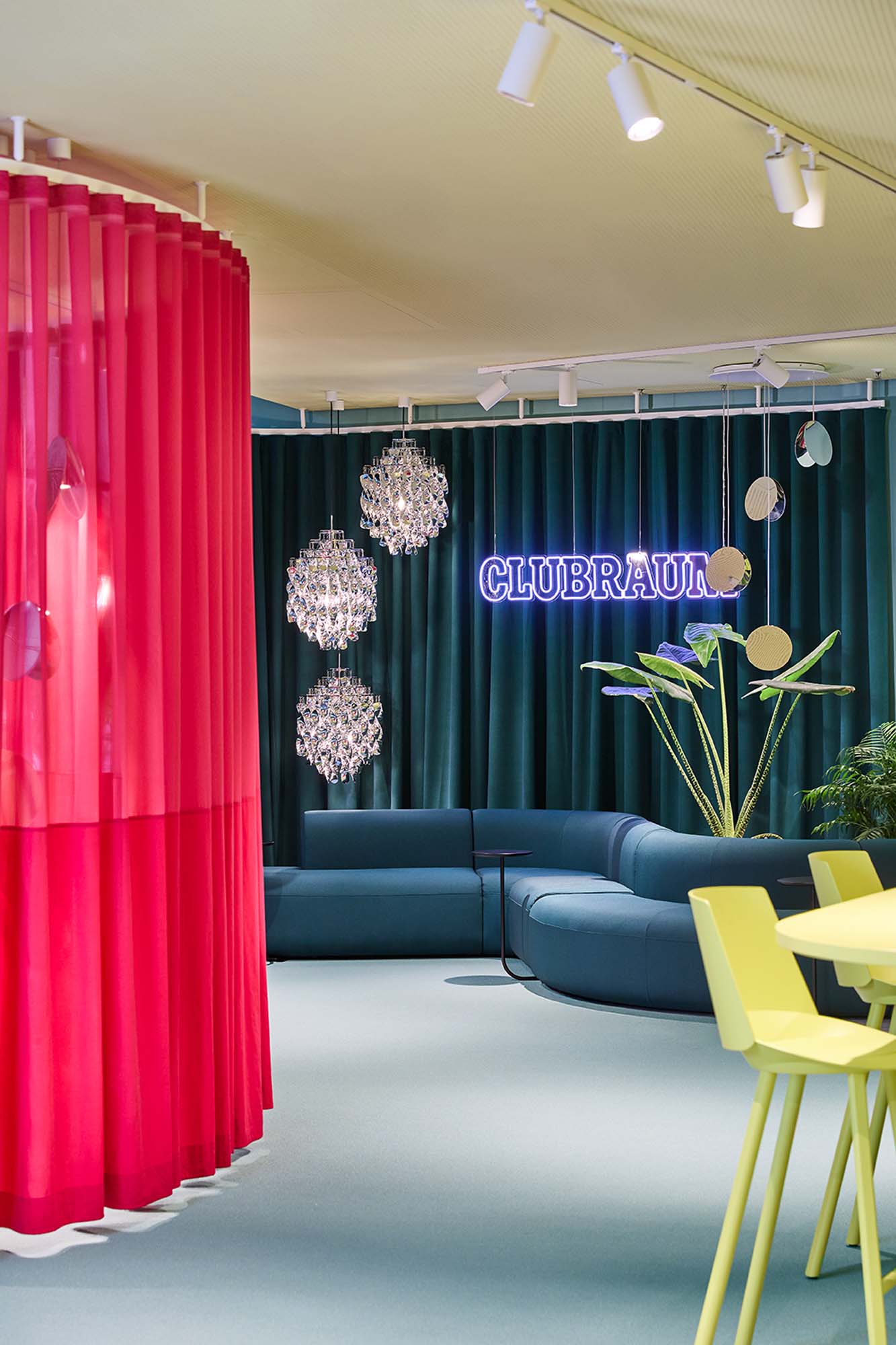 Neugestaltung von Verner Pantons Clubraum im Spiegel-Verlag Hamburg