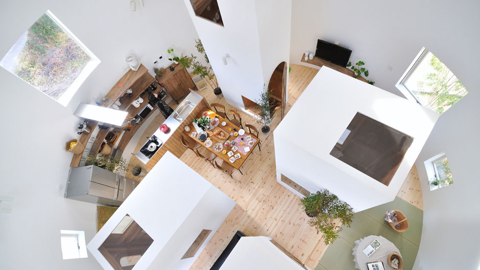 Inszenierung des Alltags: rundes Wohnhaus in Japan.