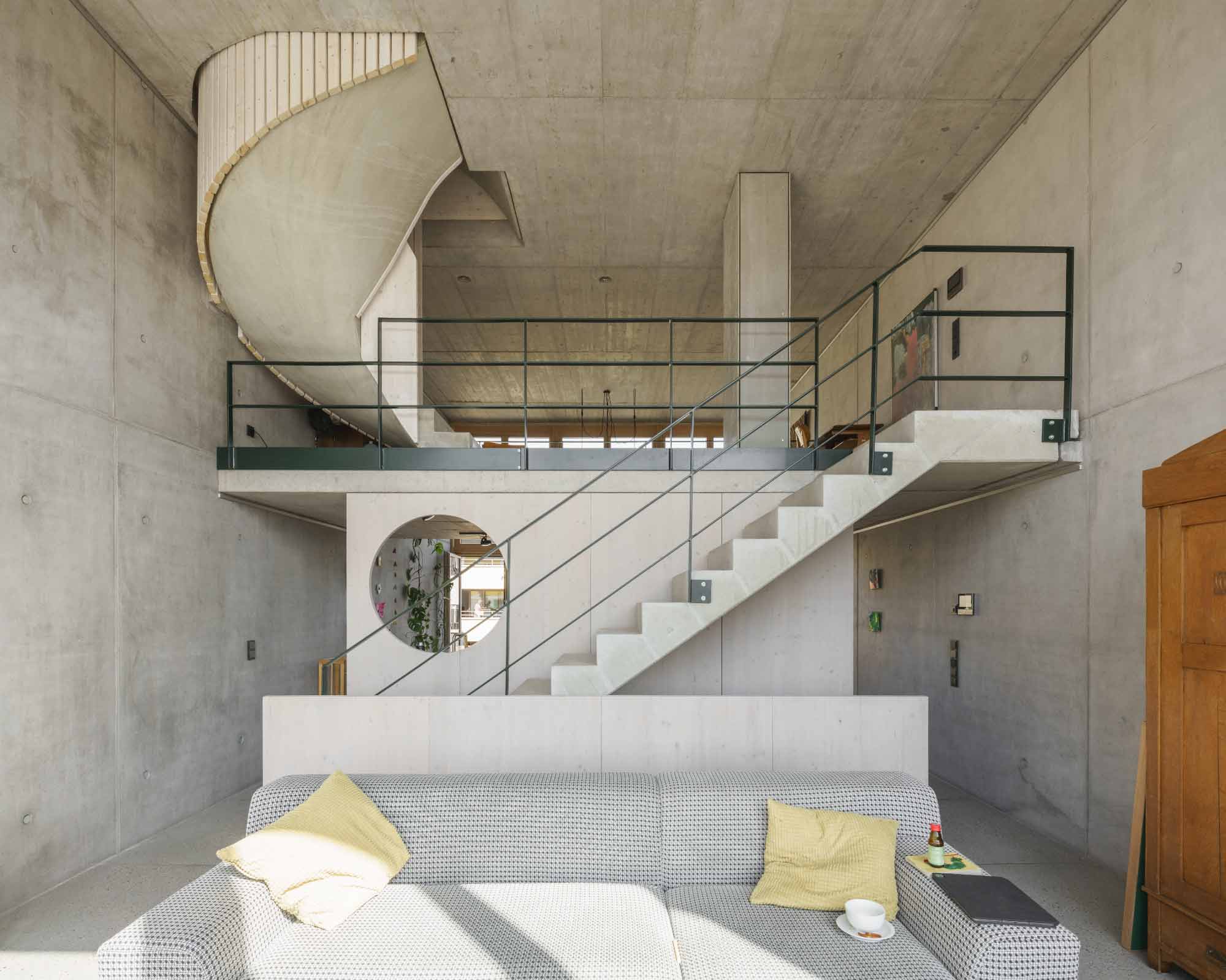 Urbanes Einfamilienhaus in Kirchheim unter Teck von mehr* architekten