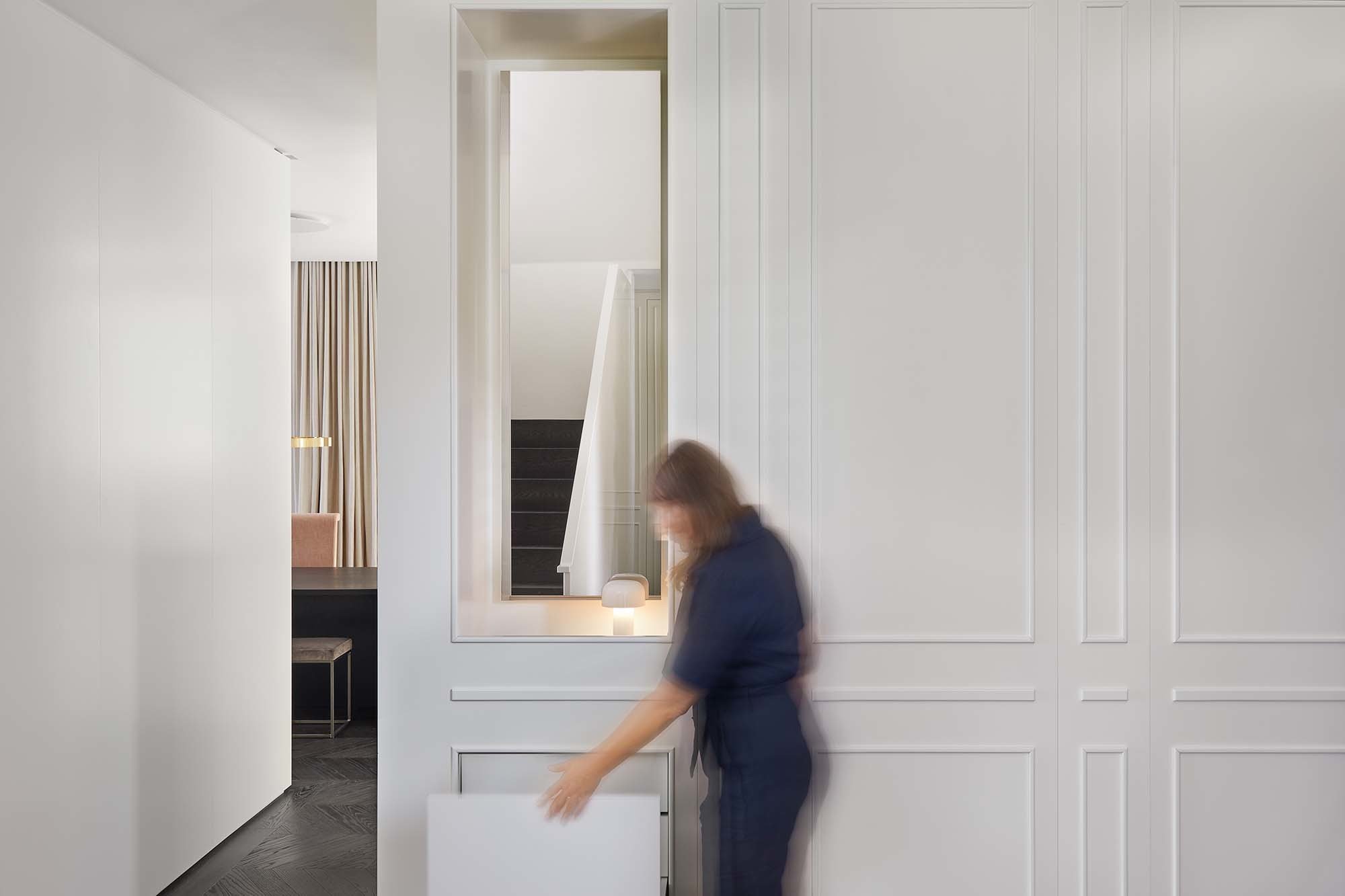 Innenausbau einer Münchner Stadtvilla von Frédérique Desvaux