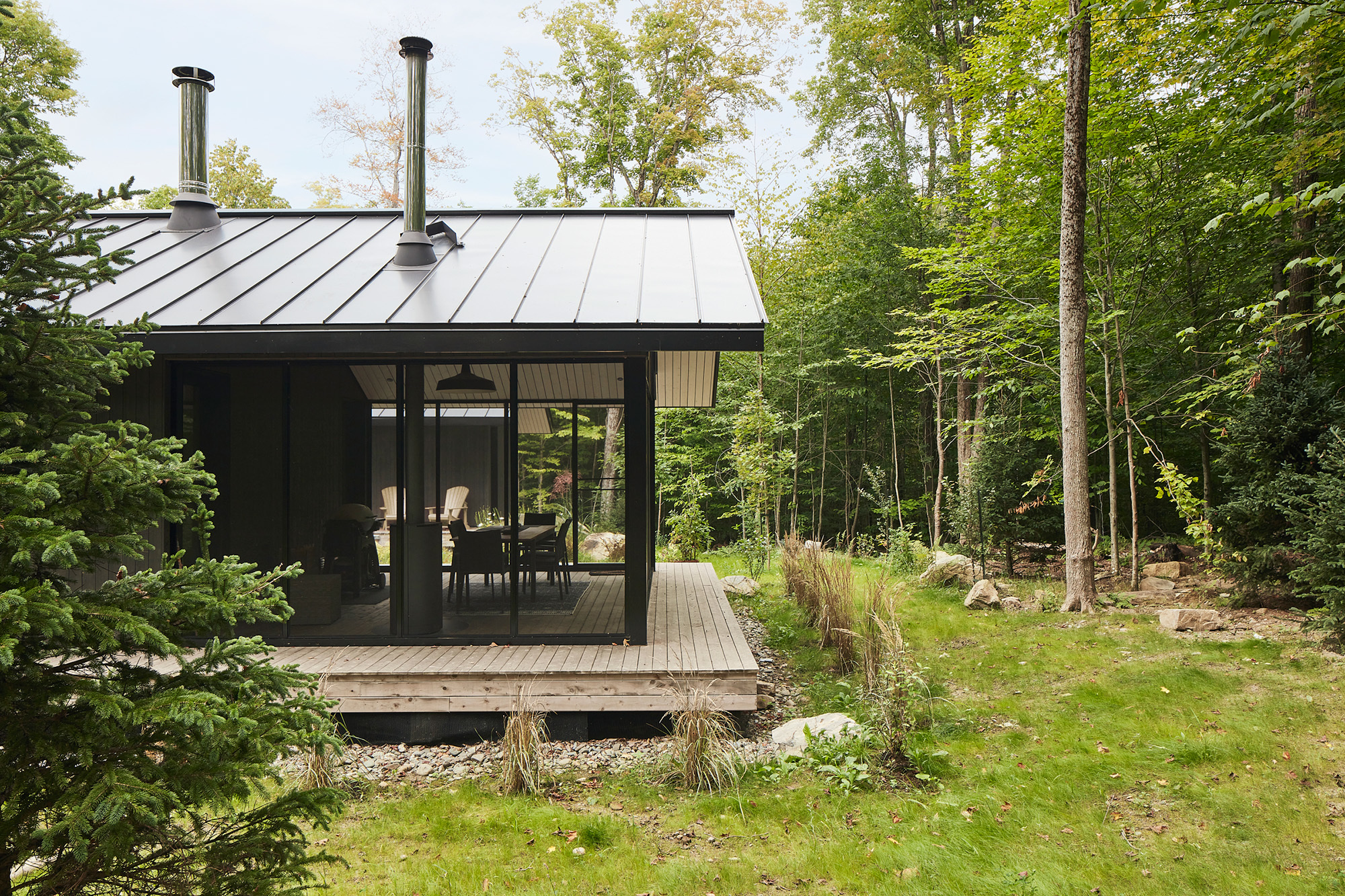 Naturverbundenes Wohnhaus in Kanada von Pierre Thibault