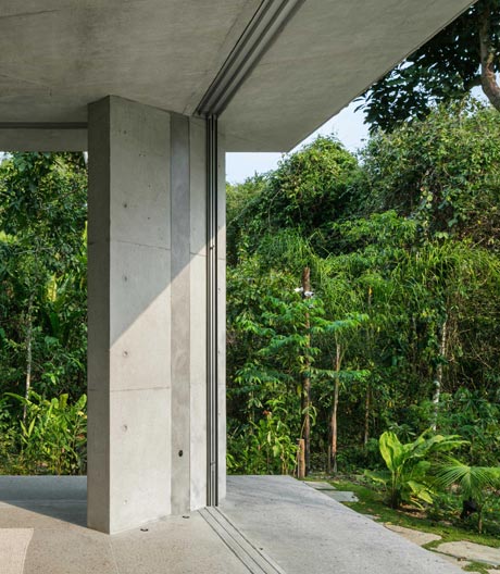 Wohnhaus von Architekt Gui Mattos im brasilianischen Regenwald