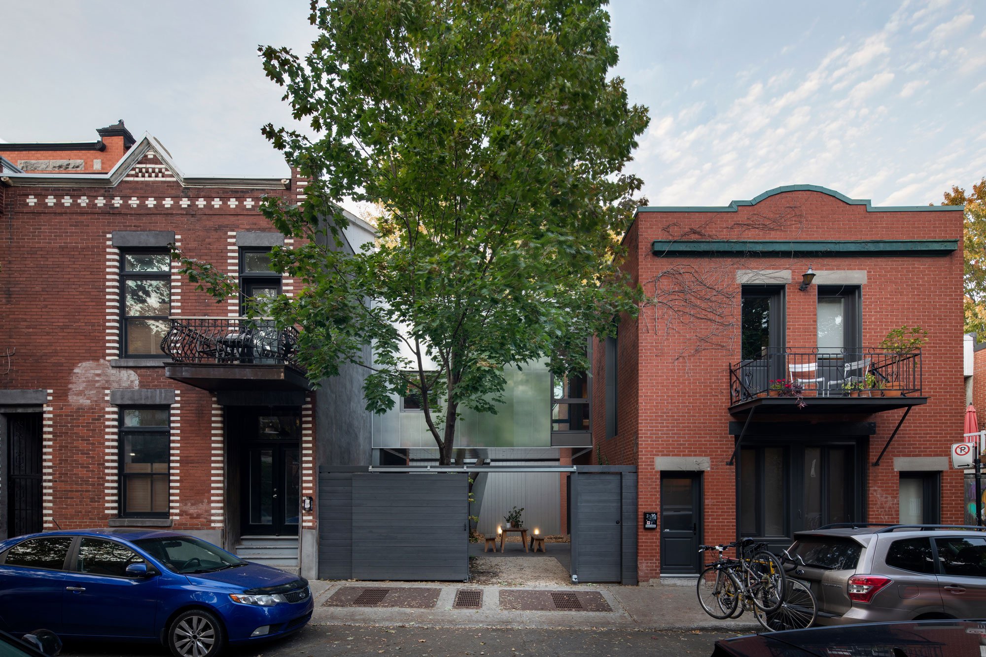 Schwebender Anbau in Montreal von TBA