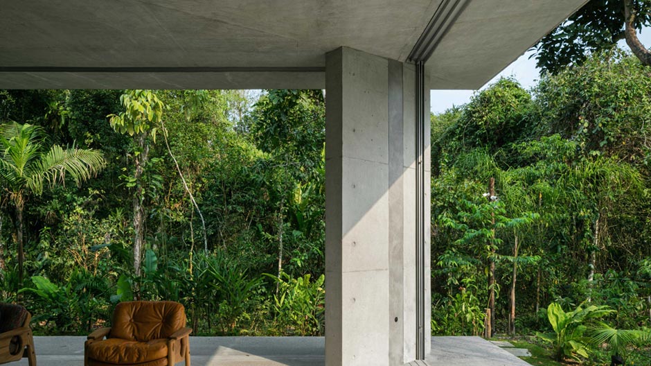Wohnhaus von Architekt Gui Mattos im brasilianischen Regenwald