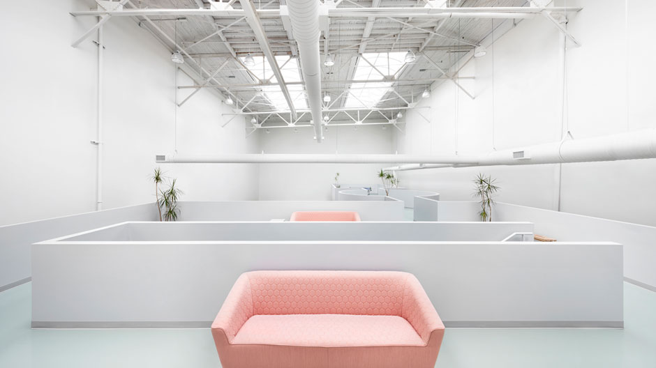 Collage in Pastell: Für die Campari-Büros in Toronto ließen sich die Gestalter von einer früheren Werbekampagne inspirieren.