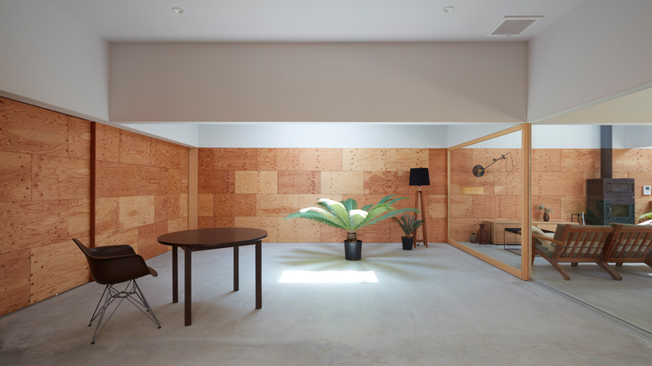 Low Budget, High Design: Wohnpavillon von Makoto Tanijiri in Toyota
 