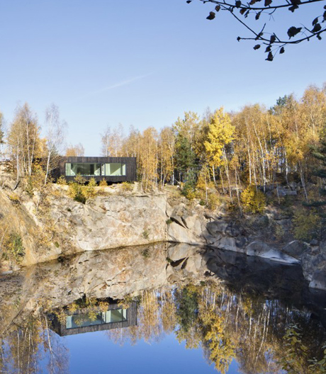 Einfamilienhaus im Böhmischen Wald vom Prager Architekturbüro a69