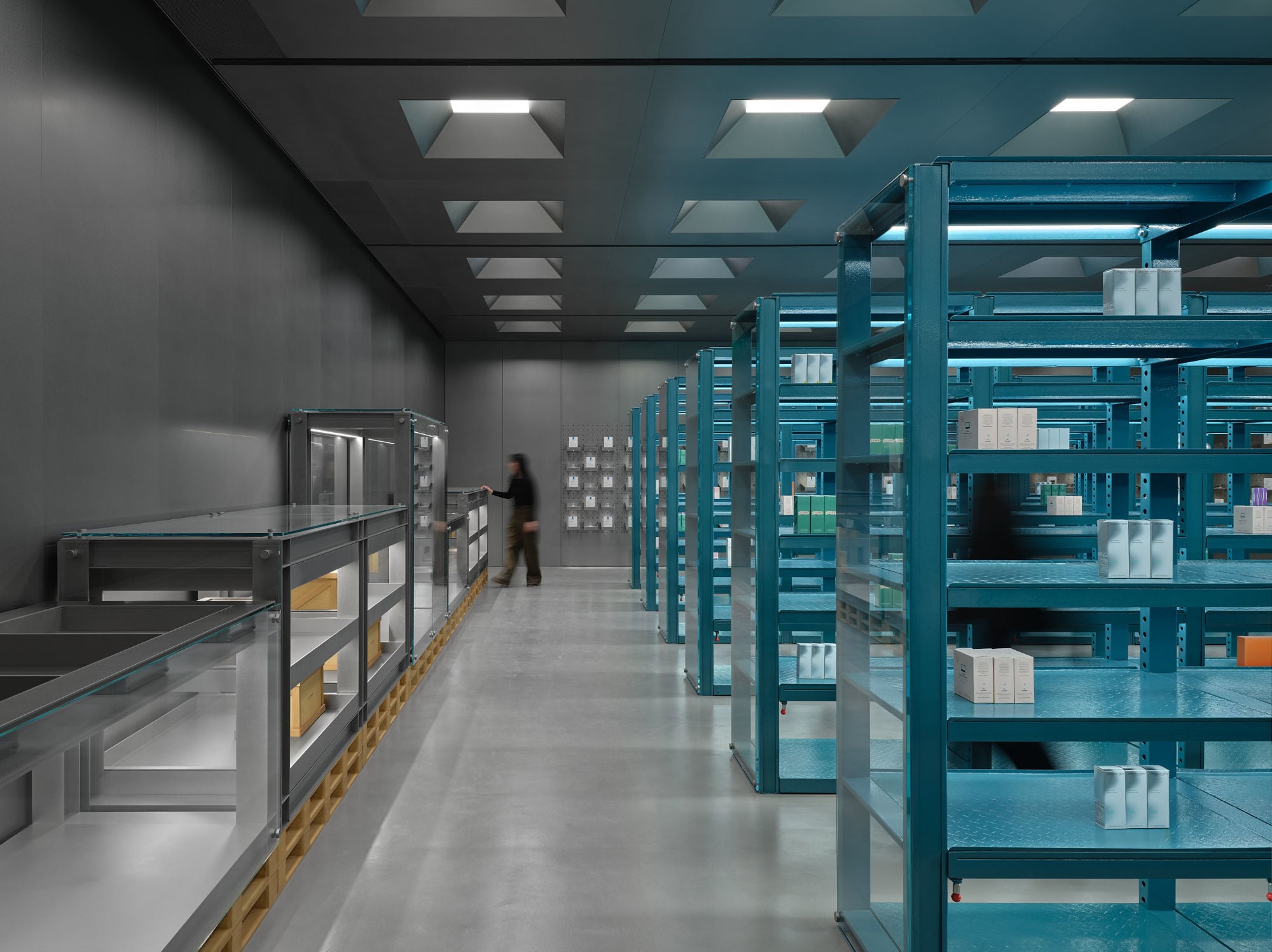Kuratierte Kosmetik im Pekinger HARMAY-Store von AIM Architecture