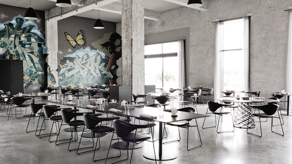 Industriecharme trifft auf Gemüsebeet: das Restaurant Amass in Kopenhagen.