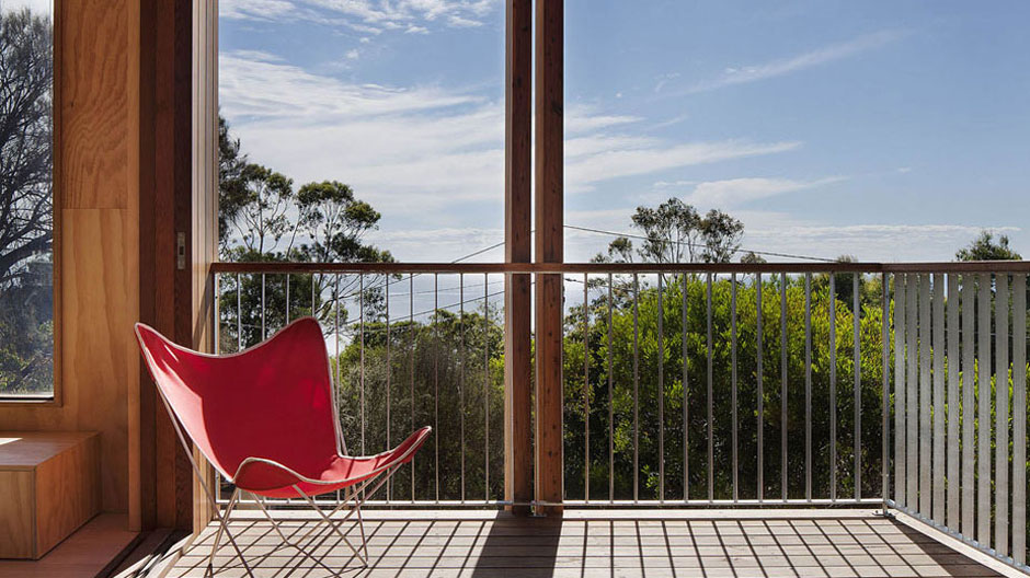 In der Schwebe: Ein Holzhaus von Clare Cousins in Australien.