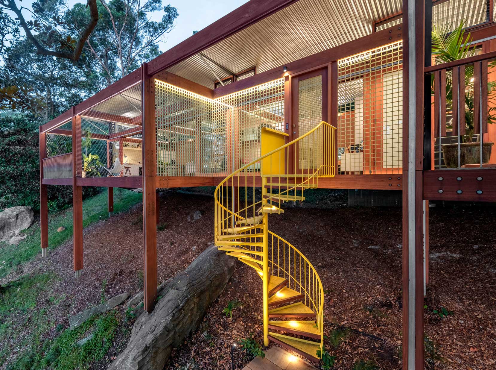 Balmy Palmy House von CplusC Architectural Workshop in Australien