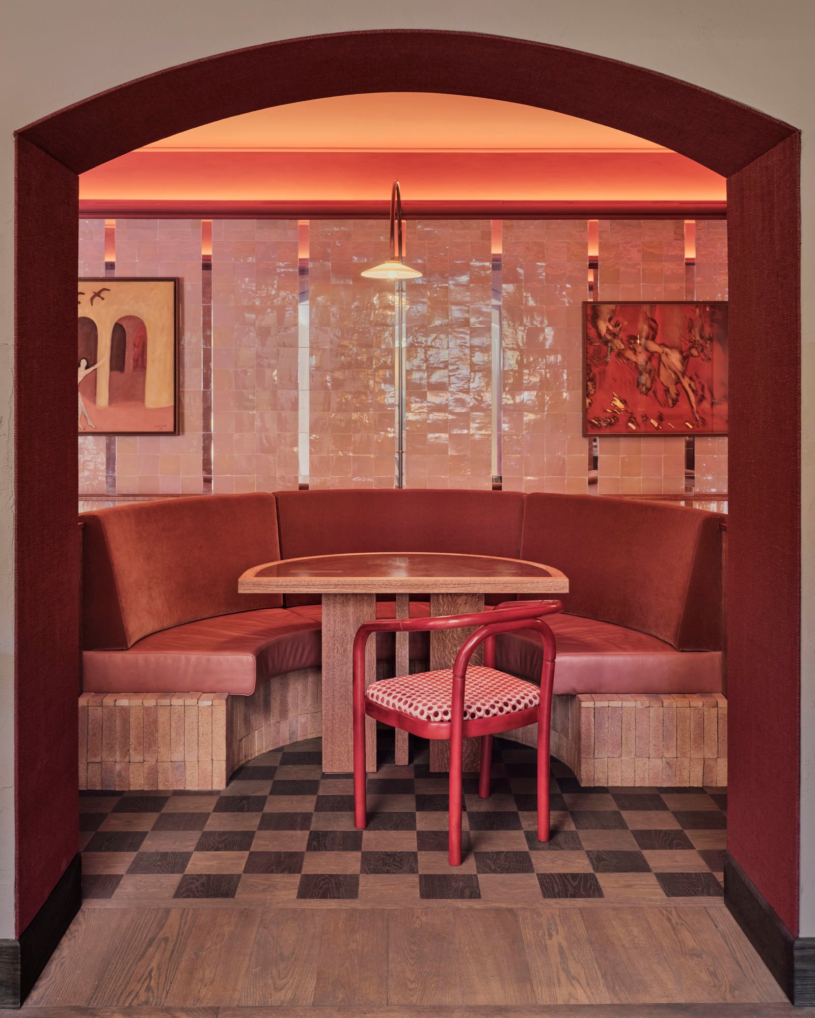 Café Vertigo im Amsterdamer Vondelpark von Studio Modijefsky