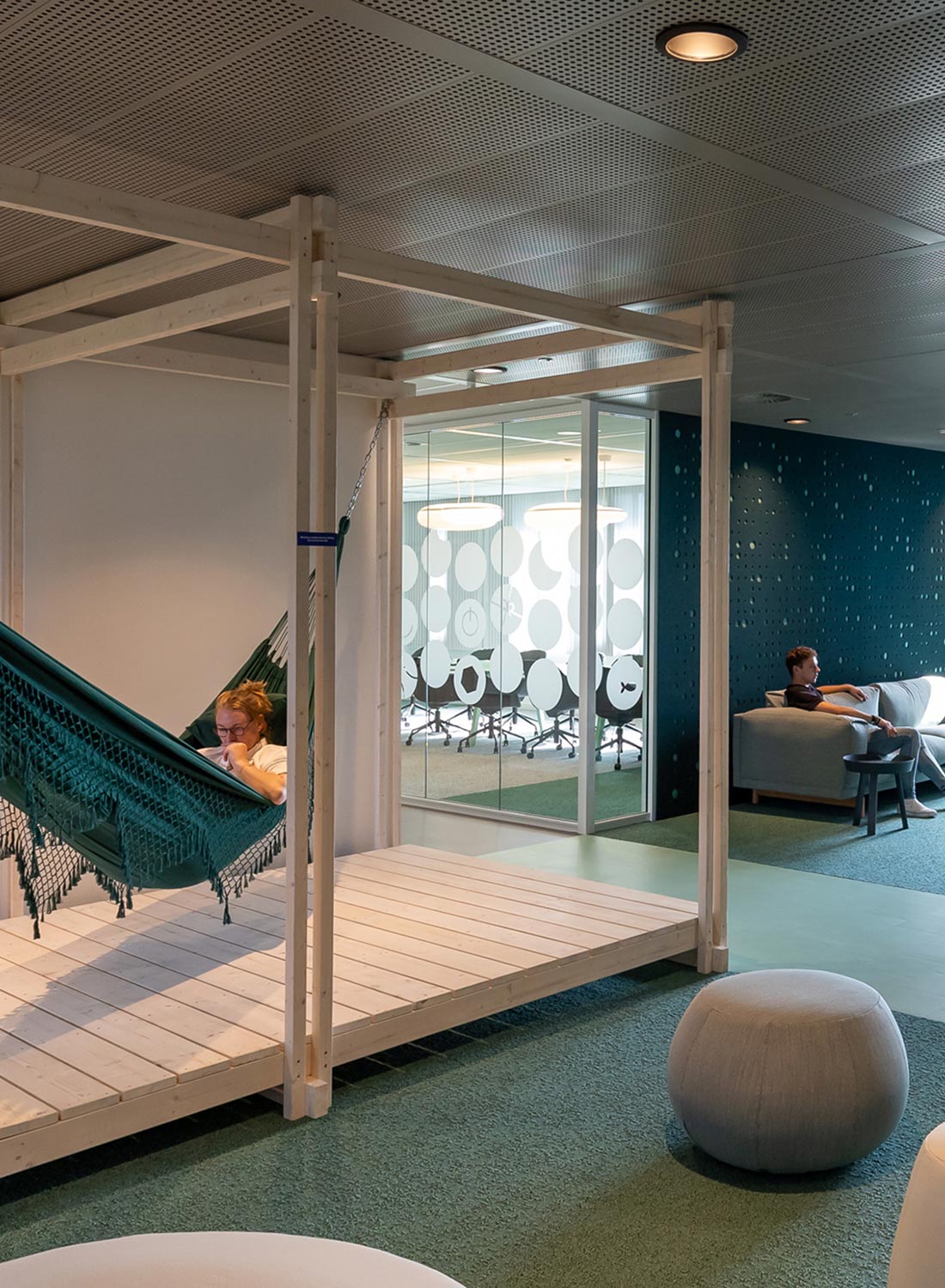 Innovative Beleuchtung von Fagerhult im Bol-Headquarter
